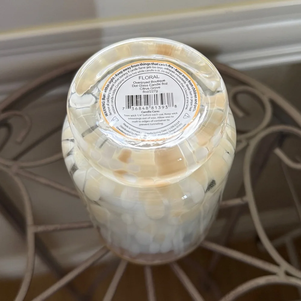 Glass Candle — Sea Salt & Bergamot - 8 Oz, Overjoyed Boutique - Picture 10 of 12